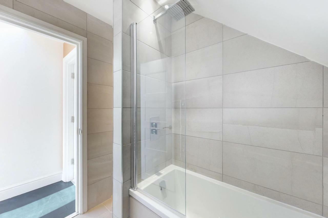 Appartamento Stunning Luminous Penthouse/ 2Beds 2Baths Bournemouth Esterno foto